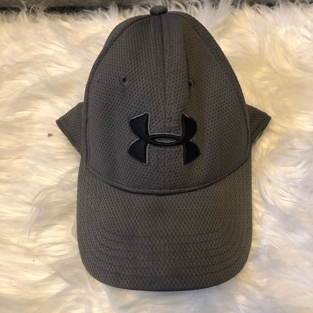 Under armor hat